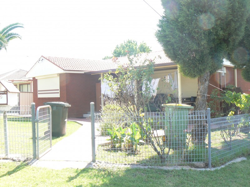30 Belvedere St, Mount Pritchard NSW 2170