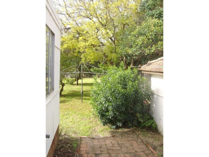 1A  Bunbury Street, Macquarie Fields NSW 2564