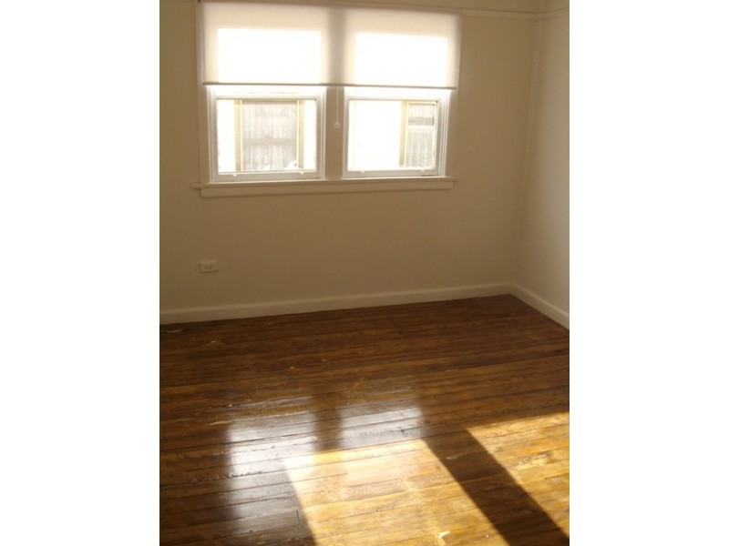 1A  Bunbury Street, Macquarie Fields NSW 2564