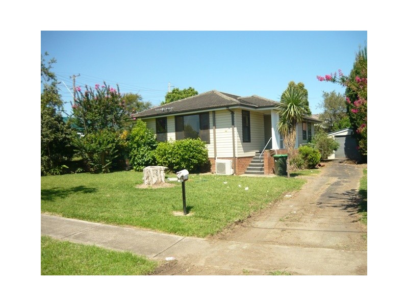 174 Riley Street, Lurnea NSW 2170