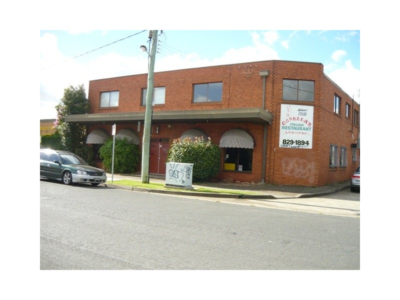 2 Memorial Avenue, Ingleburn NSW 2565