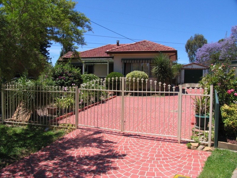 Glenfield NSW 2167