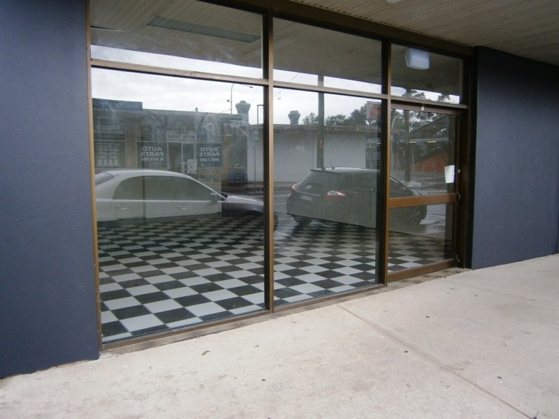 2/108 Railway Parade, Glenfield NSW 2167