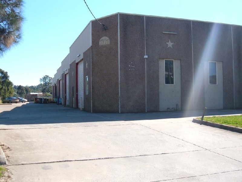 42 York Road, Ingleburn NSW 2565