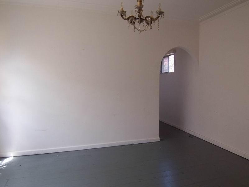 117 Unwins Bridge Road, Tempe NSW 2044