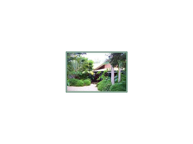 15 Kalamajere Drive, Suffolk Park NSW 2481