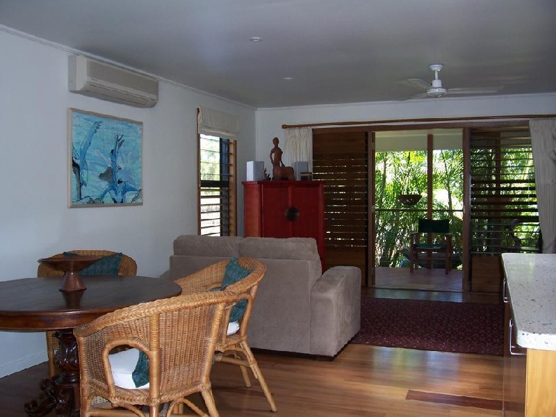 9 Brandon Street, Suffolk Park NSW 2481