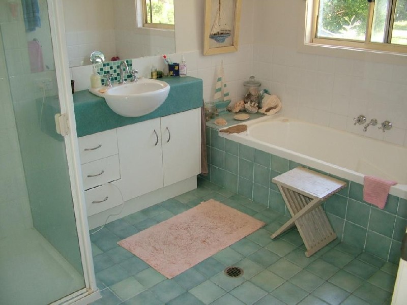 11 Boondoon Crescent, Ocean Shores NSW 2483
