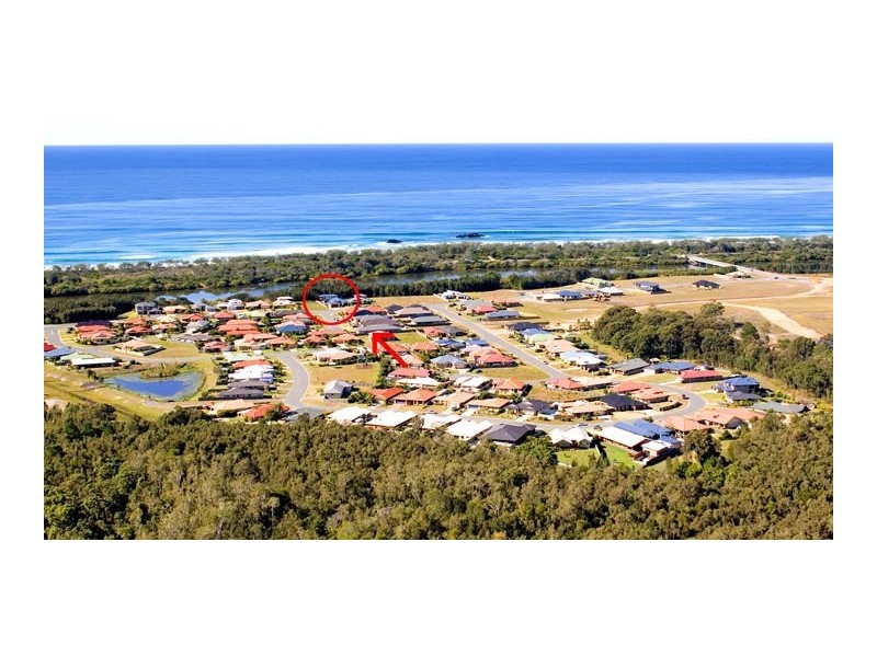 125 Overall Drive, Pottsville NSW 2489