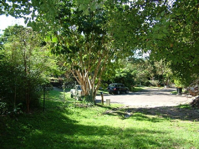 21 Mundarra Ave, Ocean Shores NSW 2483