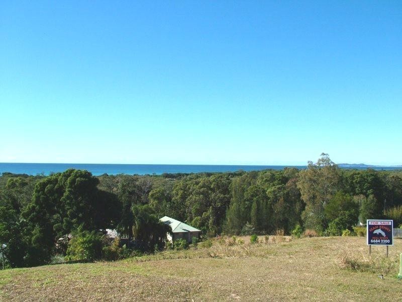 8 Yengarie Way, Ocean Shores NSW 2483