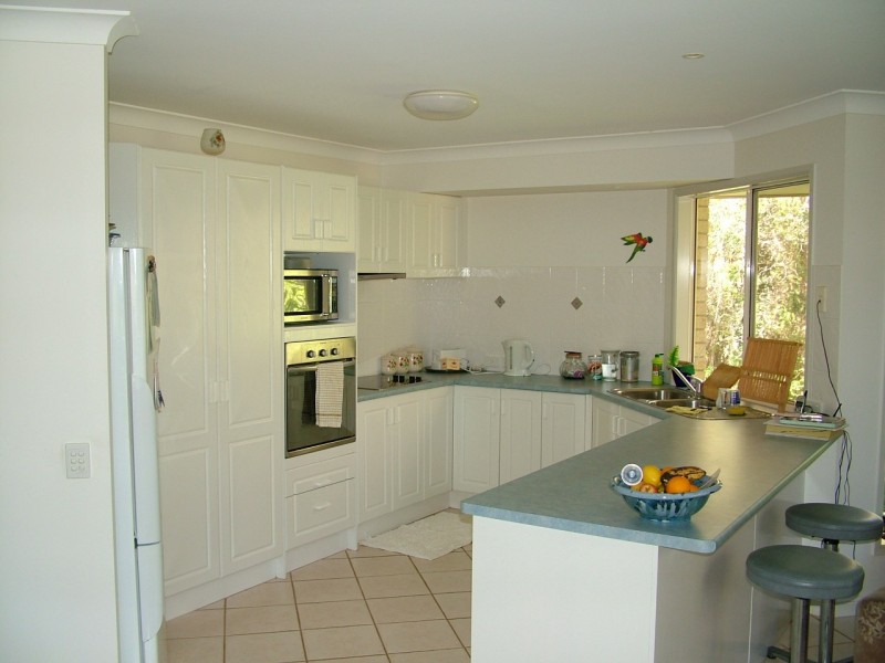 14 Terarra Court, Ocean Shores NSW 2483