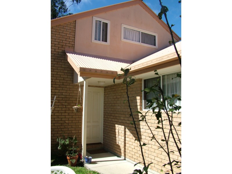 11 Walgooan Way, Ocean Shores NSW 2483