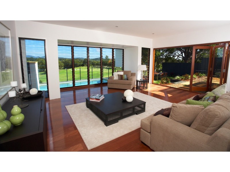 1 Langi Place, Ocean Shores NSW 2483