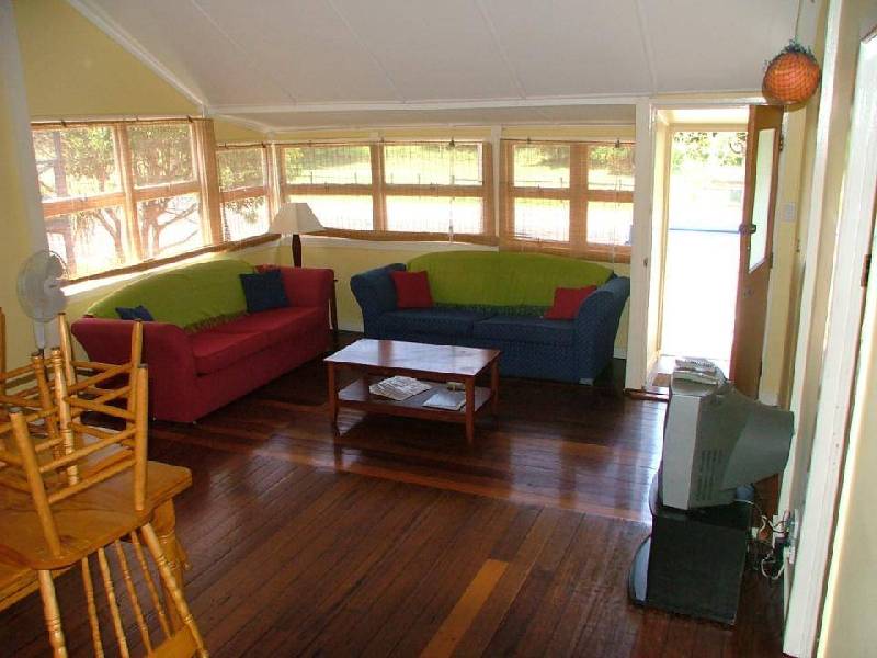 26 South Beach Road, Brunswick Heads NSW 2483