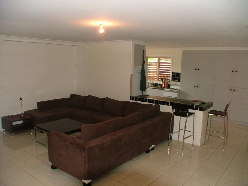 Rajah Road, Ocean Shores NSW 2483