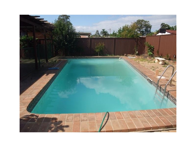 Lurnea NSW 2170