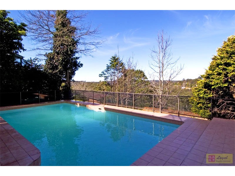 17 Walker Avenue, St Ives NSW 2075