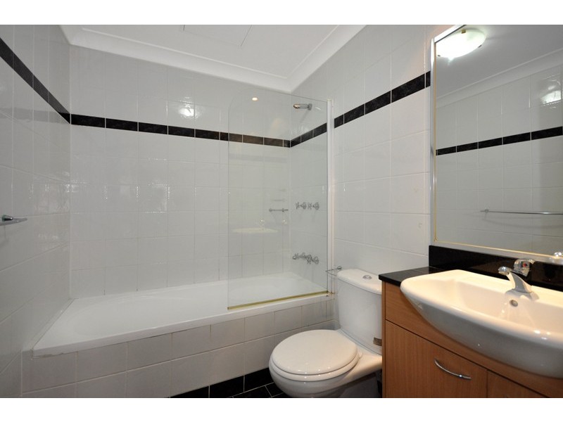 23/7 Freeman Road, Chatswood NSW 2067