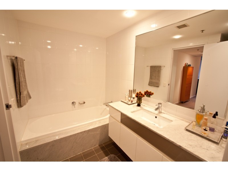 2705/9 Railway Street, Chatswood NSW 2067