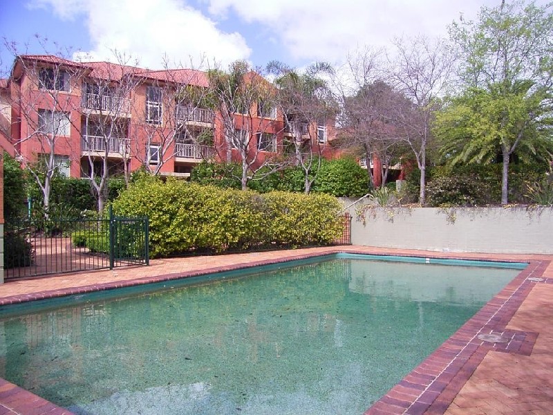 5/13-23 Lancaster Drive, Marsfield NSW 2122