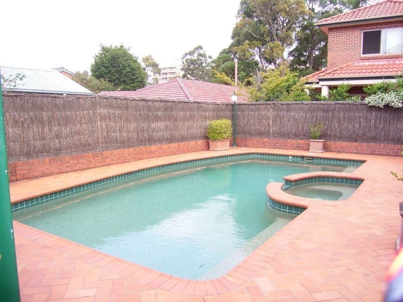 9/4-6 Eric Road, Artarmon NSW 2064