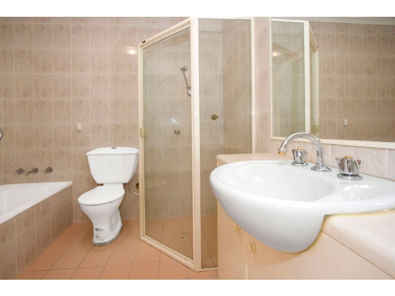 20/94-116 Culloden Road, Marsfield NSW 2122