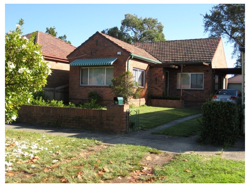 13 Strathmore Parade, Chatswood NSW 2067