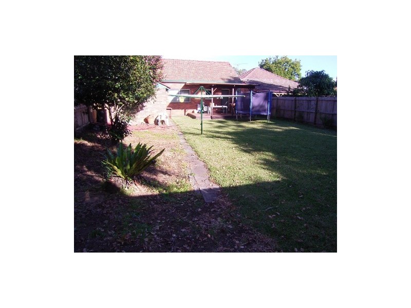 13 Strathmore Parade, Chatswood NSW 2067