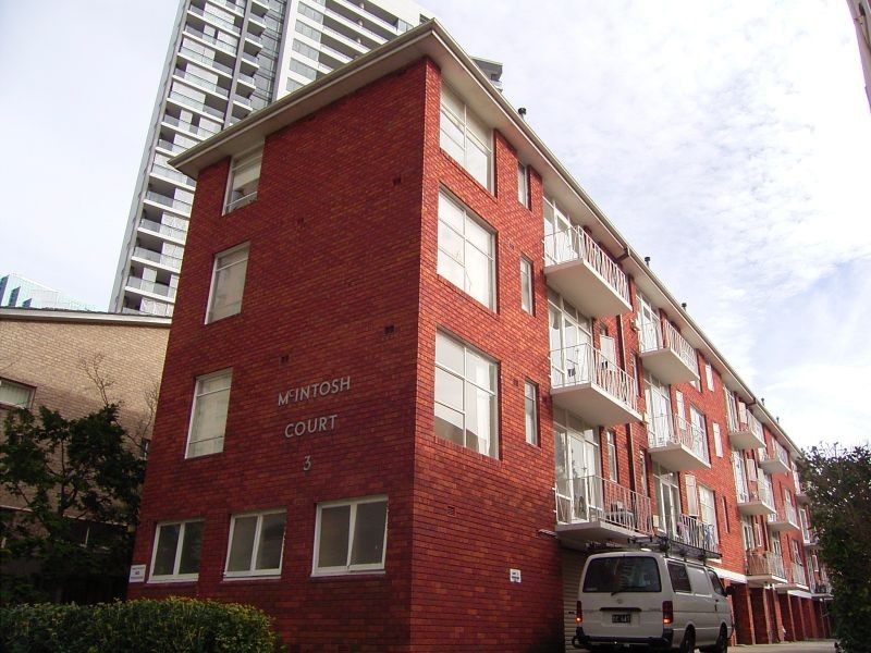 9/3 Help Street, Chatswood NSW 2067