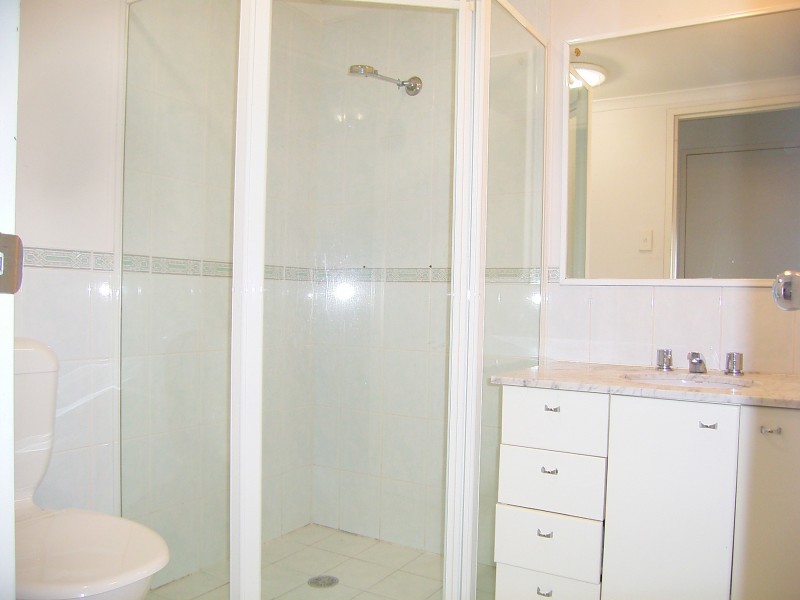 8/13-23 Lancaster Drive, Marsfield NSW 2122