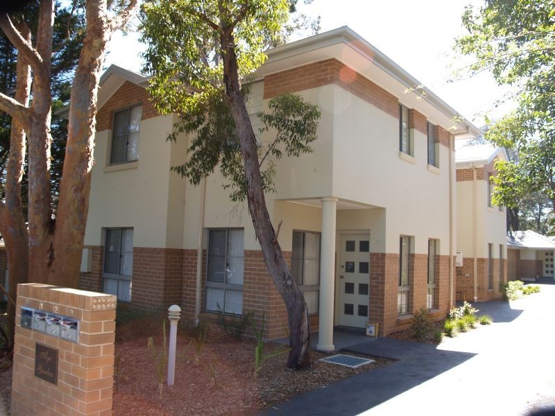 2/86 Belmore Road, Peakhurst NSW 2210