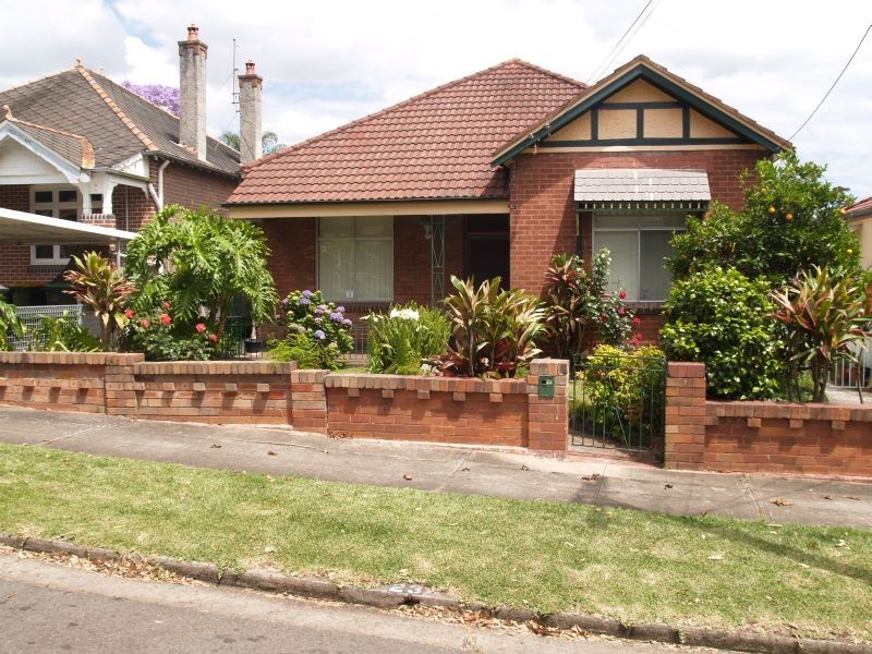 23 Tahlee Street, Burwood NSW 2134