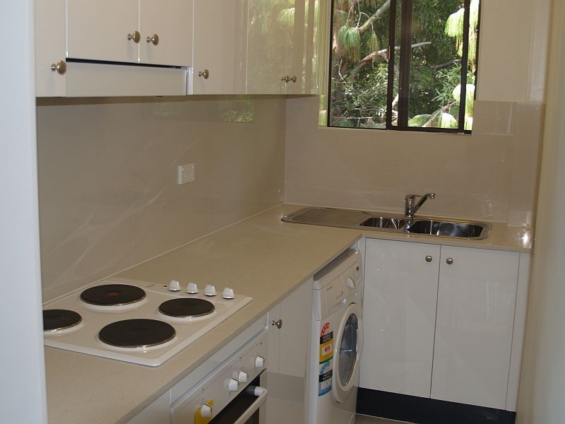 7/25 Sixth Ave, Campsie NSW 2194