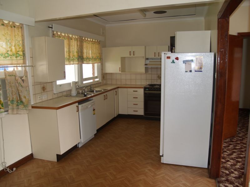 14 Oak Street, Rosehill NSW 2142