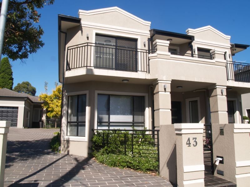 1/43 Junction Rd, Beverly Hills NSW 2209