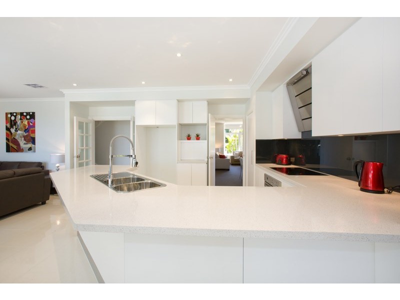 11 Kingscott Place, Castle Hill NSW 2154