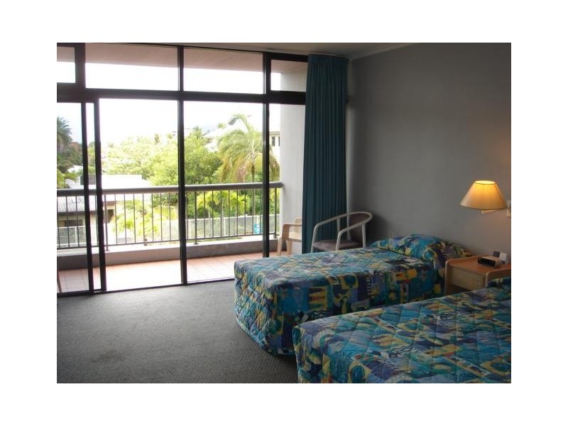 136 Sheridan Street, Cairns QLD 4870