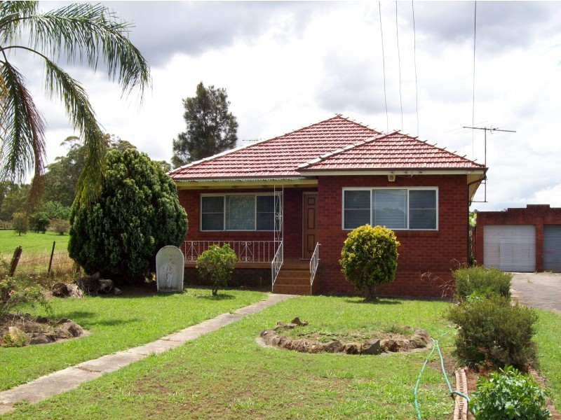 55 Seventeenth Avenue, West Hoxton NSW 2171