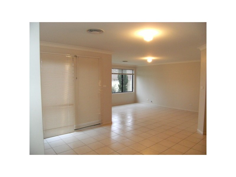 5 Hutchinson, Kellyville NSW 2155