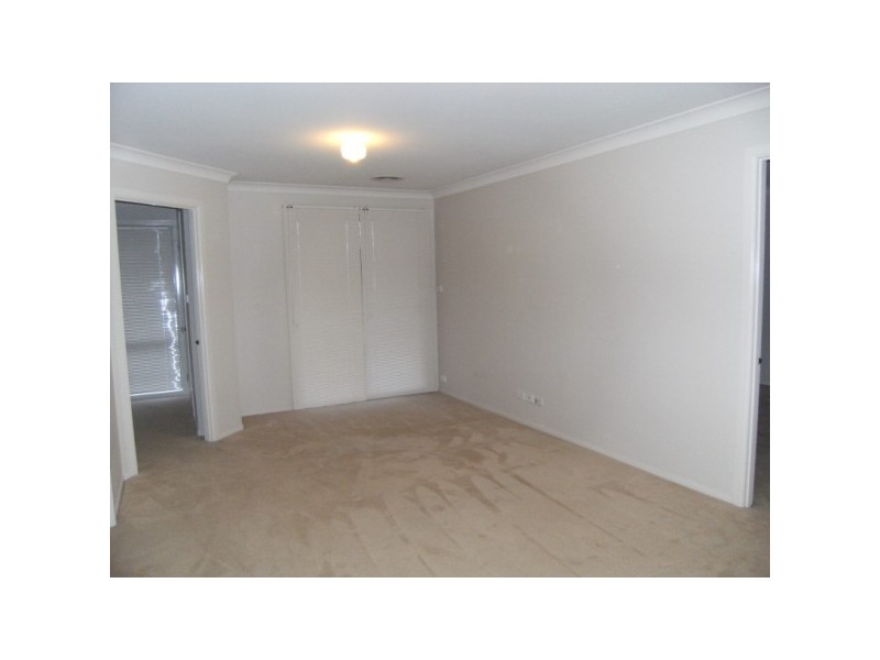 5 Hutchinson, Kellyville NSW 2155