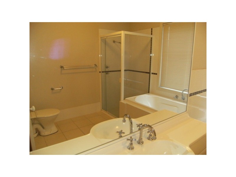 5 Hutchinson, Kellyville NSW 2155