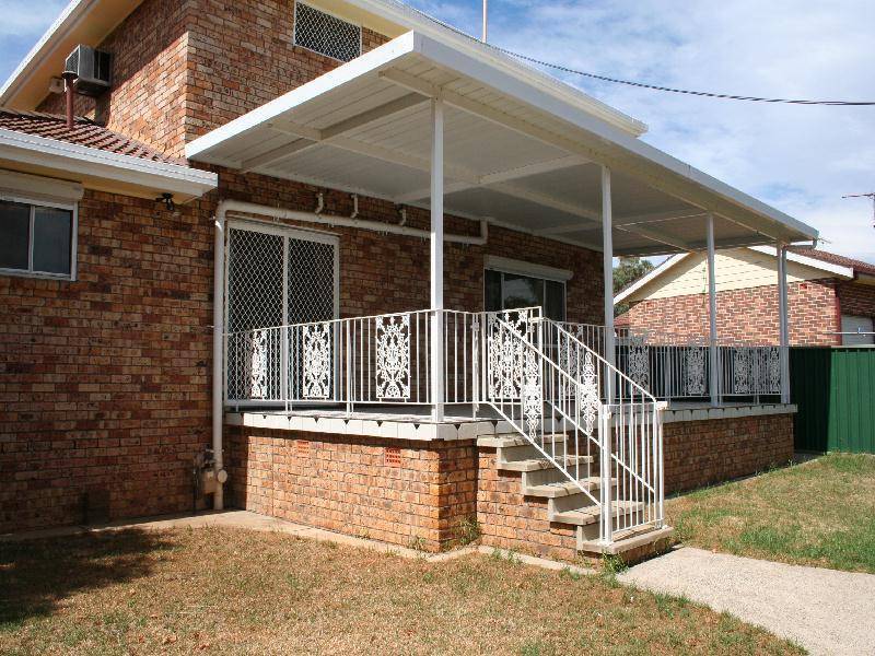 16 Crookston Drive, Camden South NSW 2570