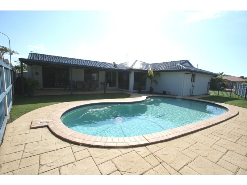 13 Brighton street, Banora Point NSW 2486
