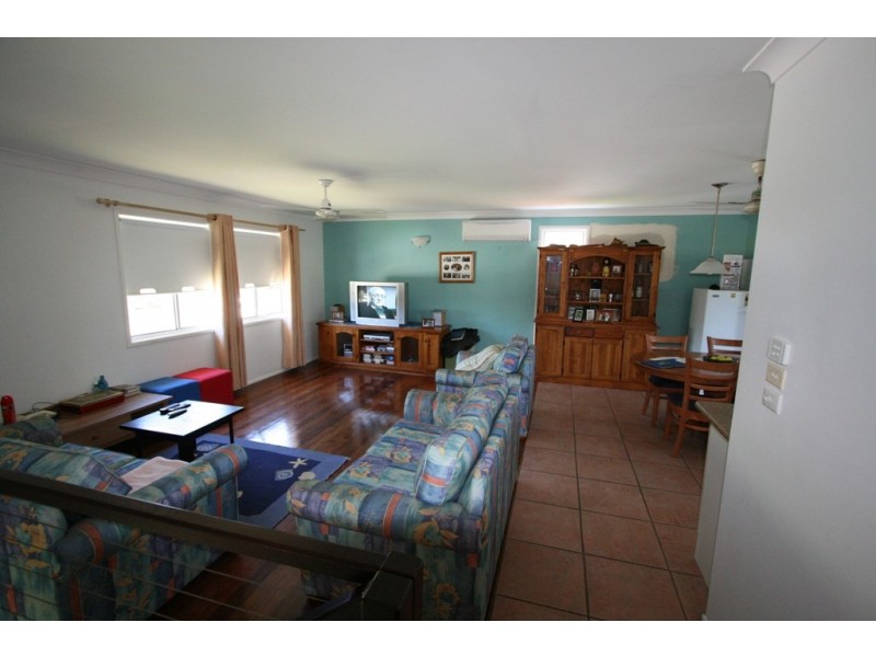 5 The Lakes Drive, Tweed Heads West NSW 2485