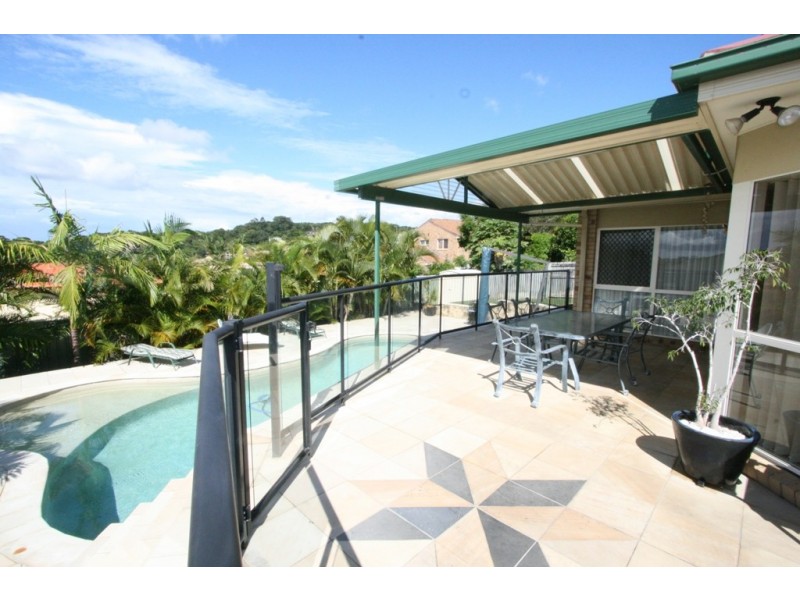 78 Lochlomond Drive, Banora Point NSW 2486