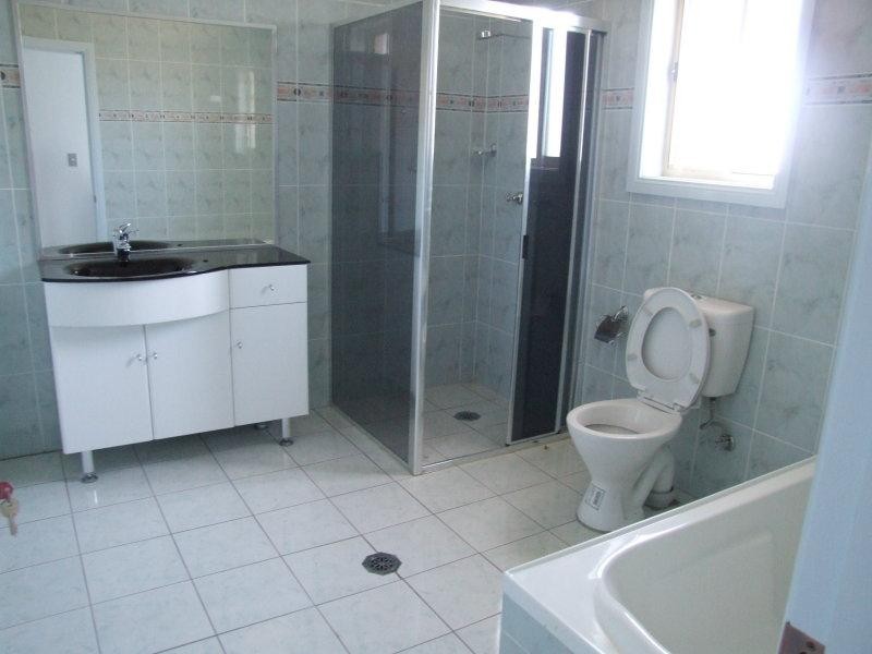 1/10 torrens Avenue, The Entrance NSW 2261