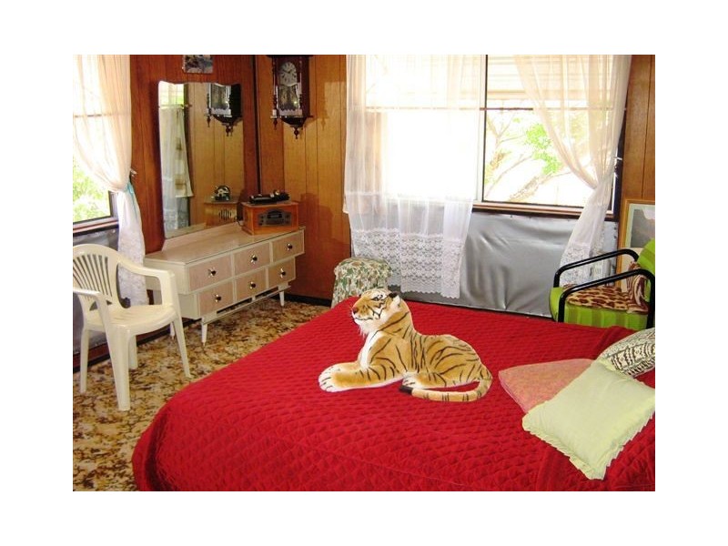 77 ASTON ROAD, Marmor QLD 4702