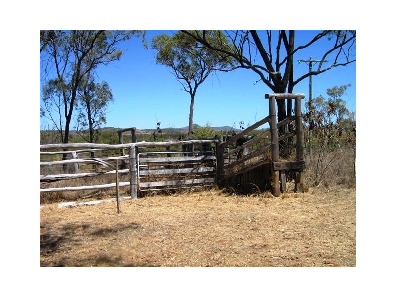 77 ASTON ROAD, Marmor QLD 4702