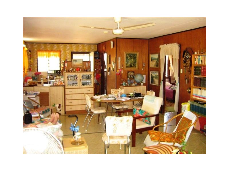 77 ASTON ROAD, Rockhampton QLD 4700